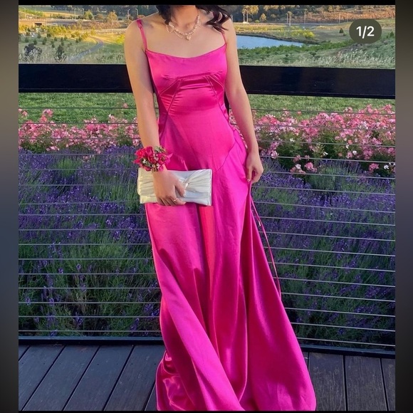 HOUSE‎ OF CB 'Anabella' Fuchsia Lace Up Maxi Dress NWOT pink size L A-C - Picture 9 of 12